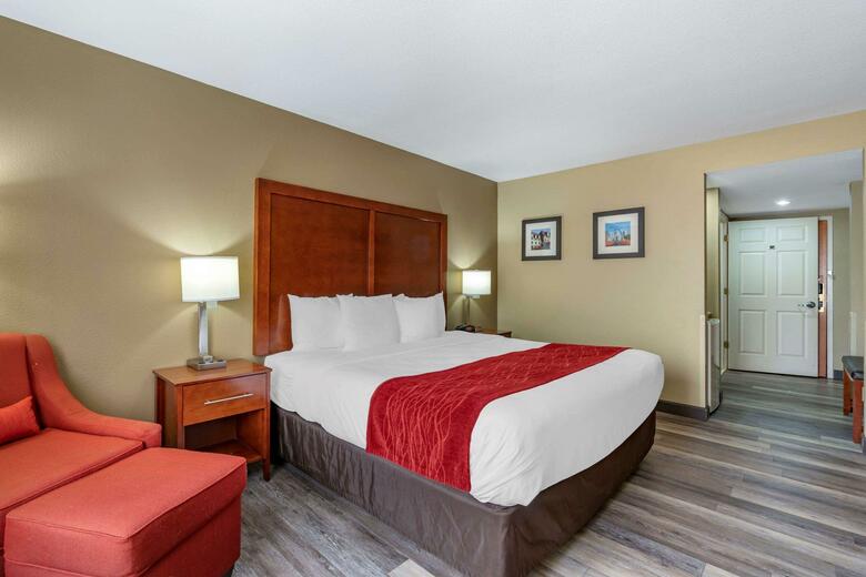 Hotel Comfort Inn Near Six Flags St. Louis