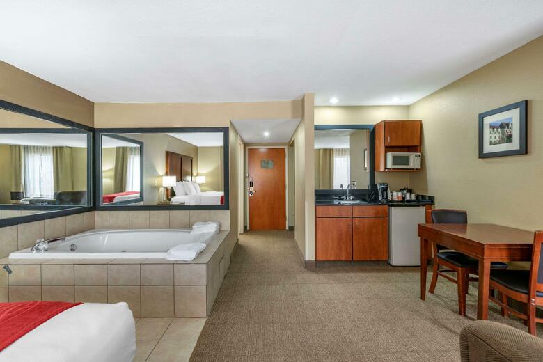 Hotel Comfort Inn Near Six Flags St. Louis