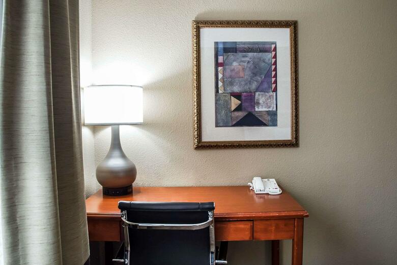 Hotel Comfort Inn Near Six Flags St. Louis