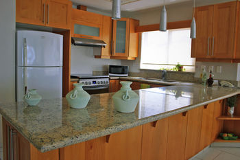 Hotel Marina Banderas Suites