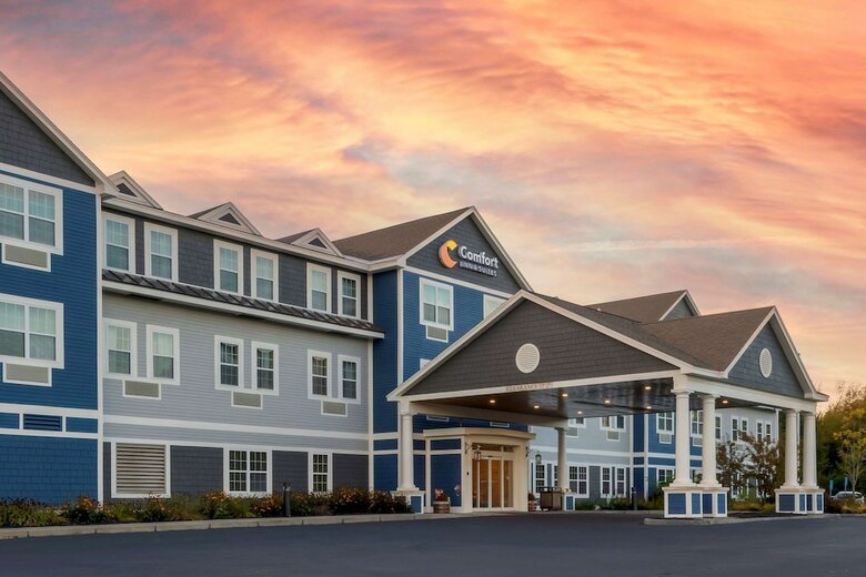 Hotel Comfort Inn & Suites Wilton