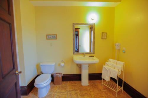 Bed & Breakfast Santa Paula Inn