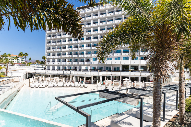 Hotel Caser�o