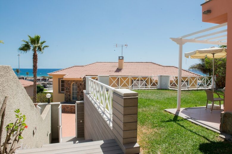Apartamentos Villas Santa Ana