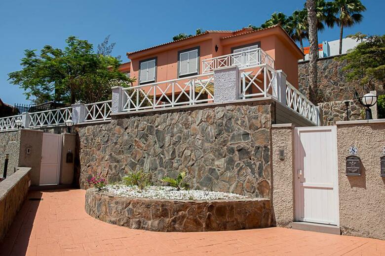Apartamentos Villas Santa Ana