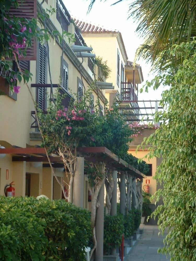 Apartamentos Maspalomas Oasis Club
