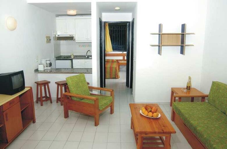 Apartamentos Las Buganvillas
