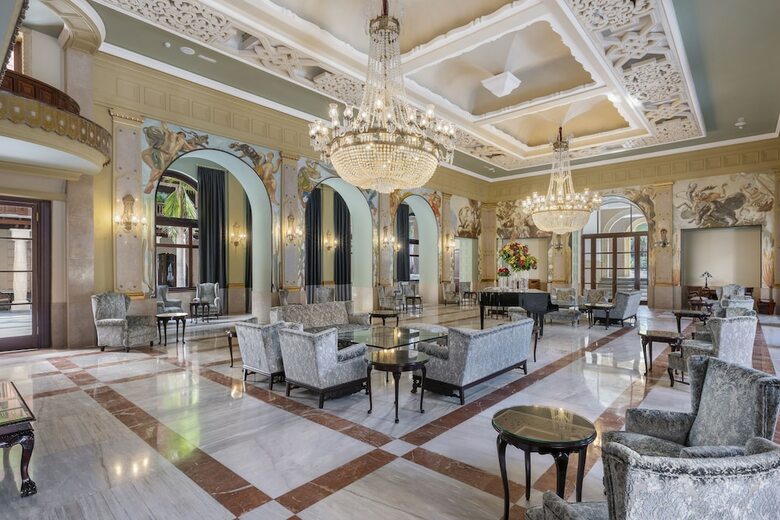 Hotel Santa Catalina