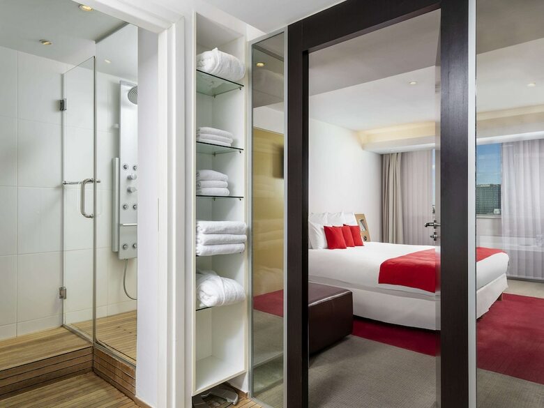 Hotel Novotel Bucharest City Centre