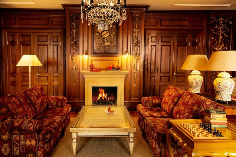 Hotel Louisa`s Place