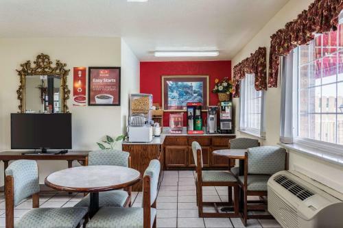 Hotel Econo Lodge & Suites Brinkley