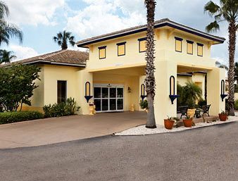 Motel Sun City Center Inn
