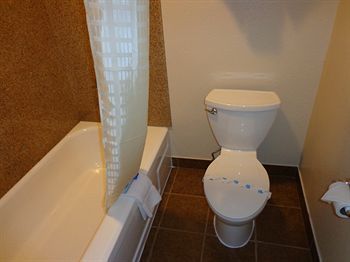 Motel Economy Inn Express Warren