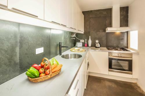 Lisbon Inside Connect - Bairro Alto Apartments