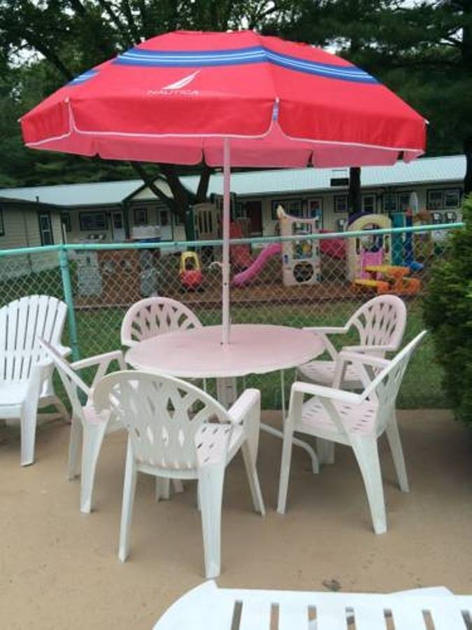 Perry�s Motel And Cottages