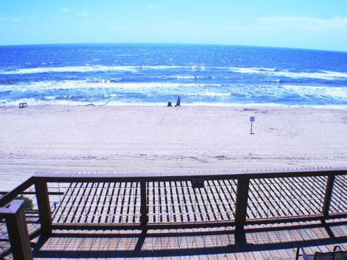Posada Ocean Village Hotel And Resort
