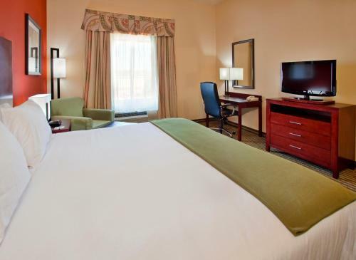 Holiday Inn Express Hotel & Suites Guthrie North Edmond