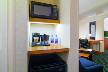 Hotel Fairfield Inn & Suites Lock Haven