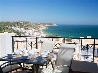Residencia The View, Beach Holiday Resort