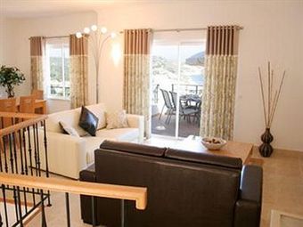Residencia The View, Beach Holiday Resort