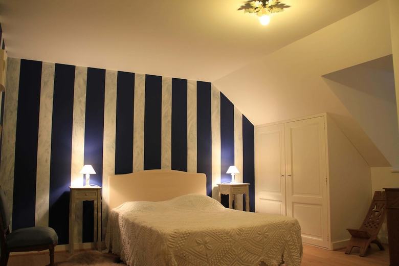 Hostal Chateau Moncassin