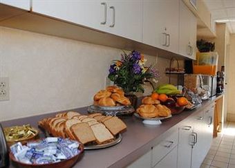 Hotel Rodeway Inn Willington