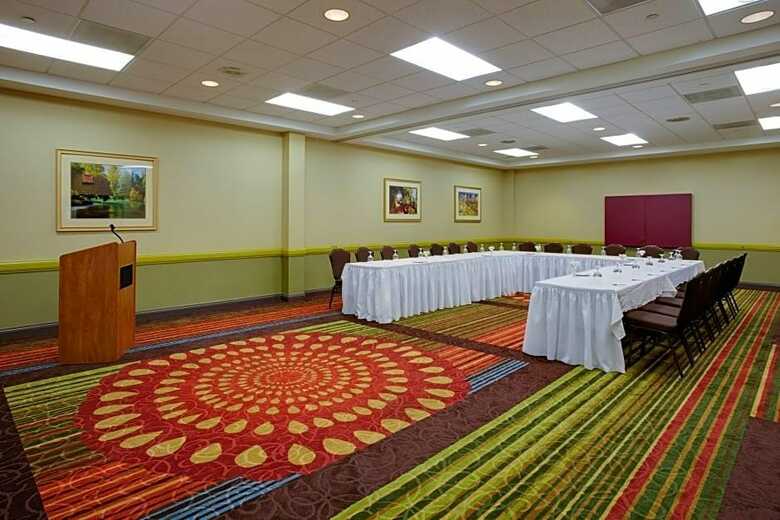 Hotel Holiday Inn Bridgeport-trumbull-fairfield