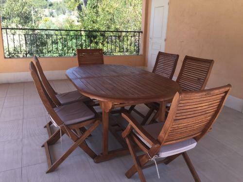 Belle Villa � Saint Rapha�l Dans Clos Priv�