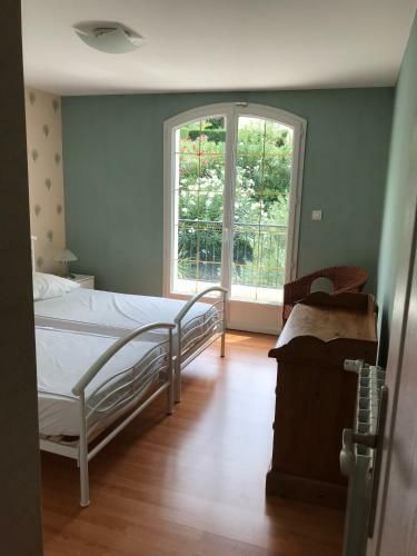 Belle Villa � Saint Rapha�l Dans Clos Priv�