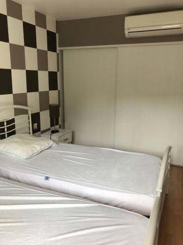 Belle Villa � Saint Rapha�l Dans Clos Priv�
