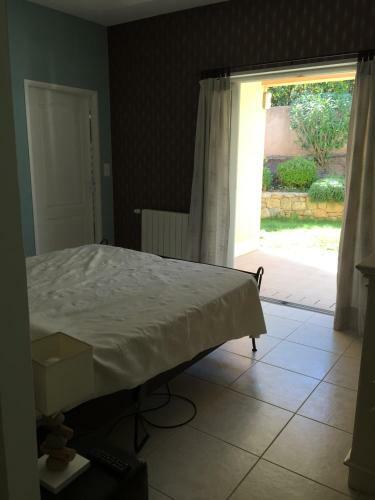 Belle Villa � Saint Rapha�l Dans Clos Priv�