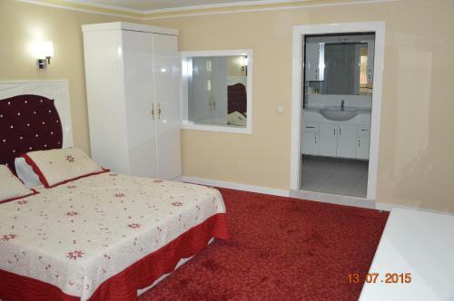 Grand Midyat Hotel