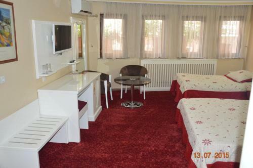 Grand Midyat Hotel