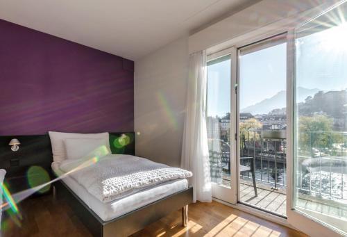 Tourist Hotel
