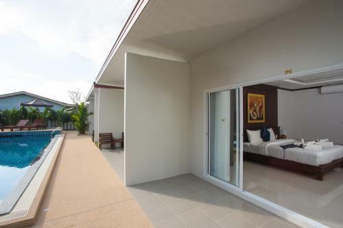 Hotel Baan Chongfa Resort