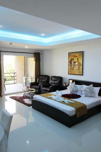 Siam Royal View Apartments