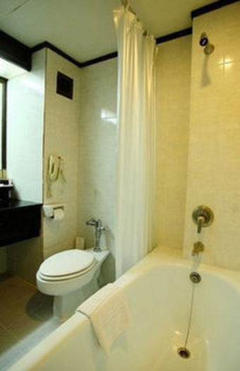 Amarin Lagoon Hotel