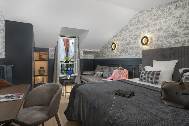 Hotel Cambon