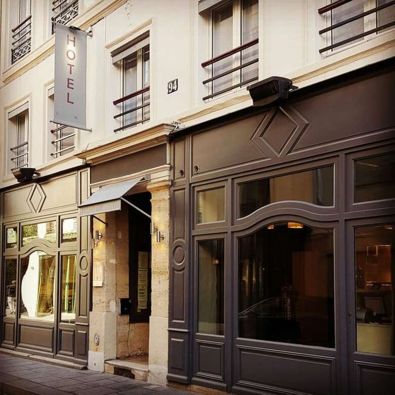 Hotel Jacques De Molay