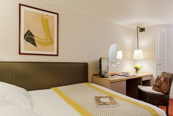 Hotel H�tel De Lut�ce