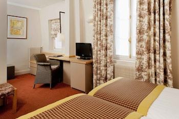 Hotel H�tel De Lut�ce
