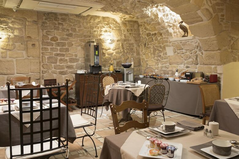 Hotel Les Rives De Notre Dame