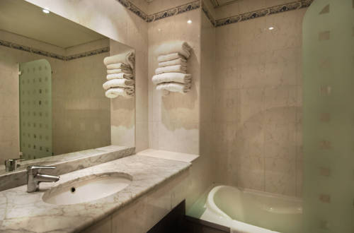 Hotel Claude Bernard