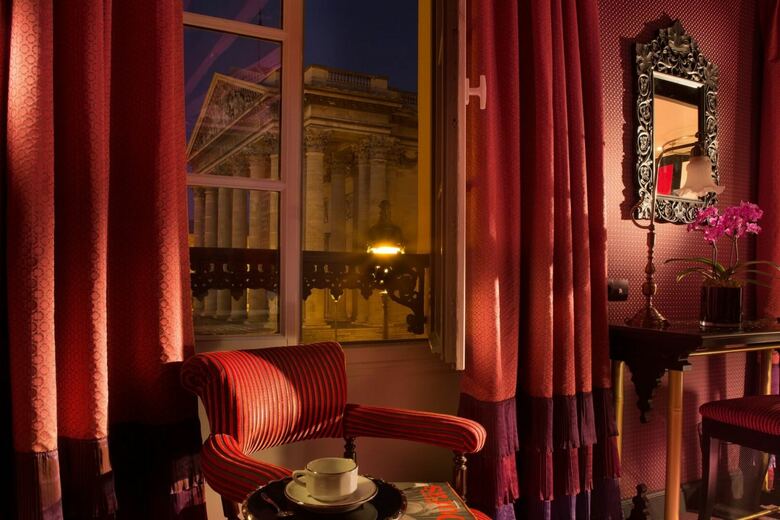 Hotel H�tel Du Panth�on