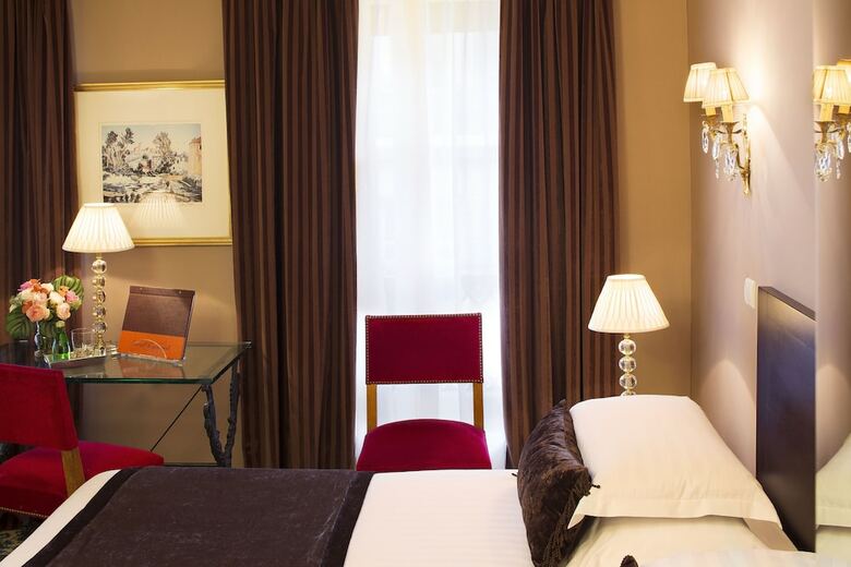 Hotel Des Deux Continents