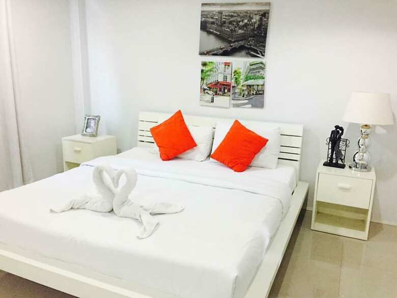 Chic Hotel Suratthani