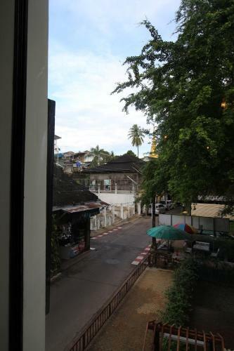 Posada Baan Luang Rajamaitri Historic Inn