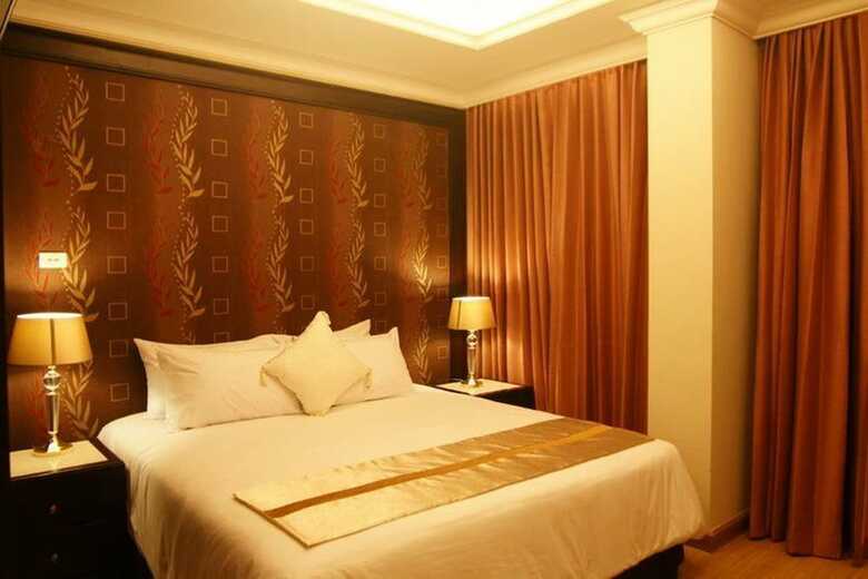 Hotel Lk Legend