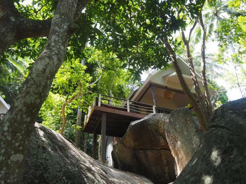 Hotel Ao Muong Beach Resort