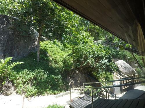 Hotel Ao Muong Beach Resort